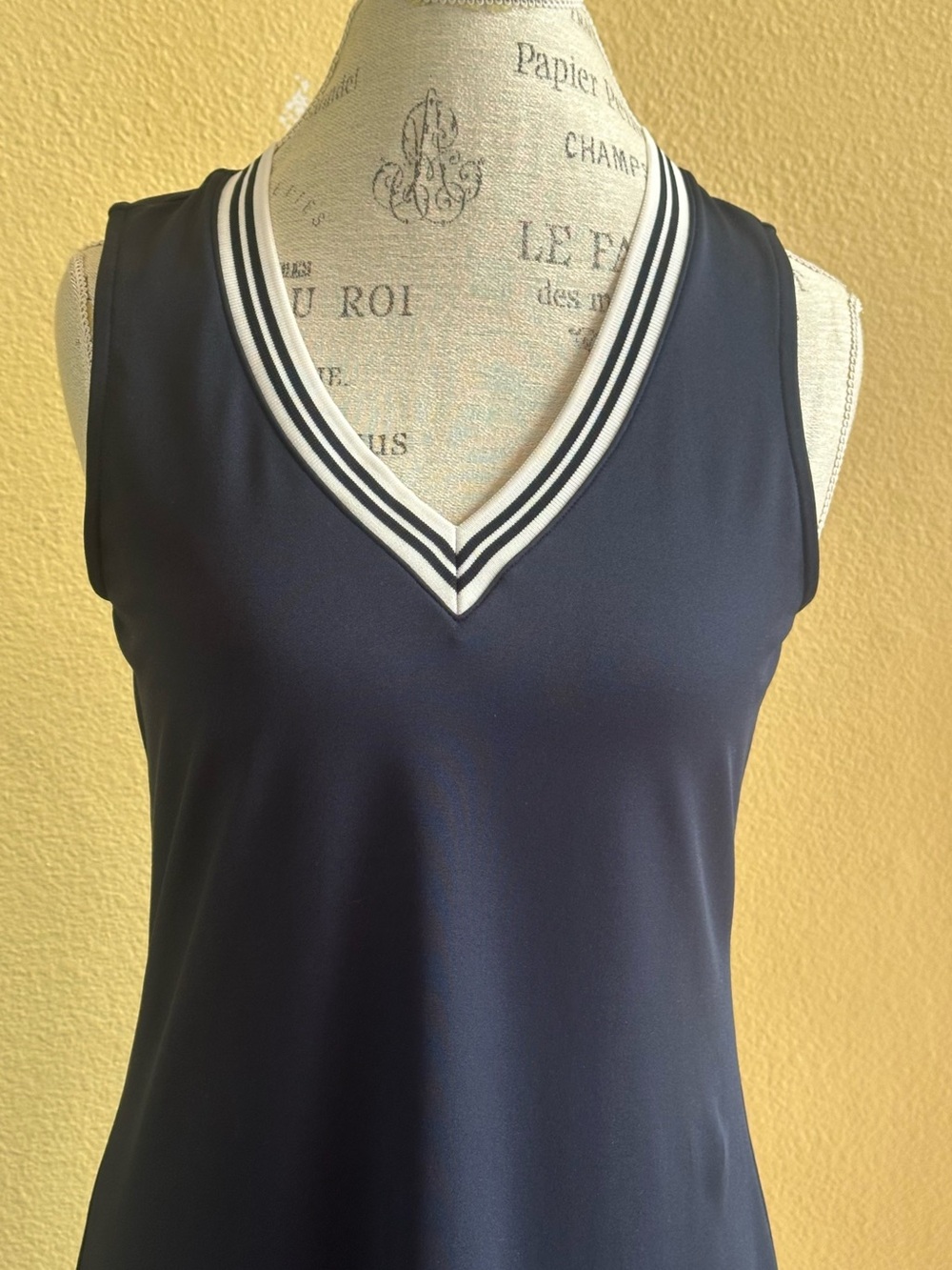 Tuckernuck Sport Navy “Suzanne” Tennis Dress Small Like New! - Picture 7 of 11